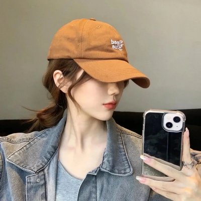 劳拉·马尔斯的眼睛